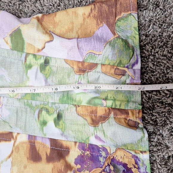 PrettyLittleThings corset sleeveless top - size 12 - Picture 6 of 9